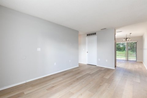 House in Kissimmee, Florida 3 bedrooms, 92.16 sq.m. № 1881156 - photo 3