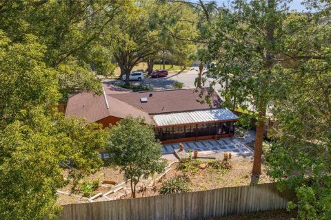 House in Apopka, Florida 3 bedrooms, 117.8 sq.m. № 2349744 - photo 12