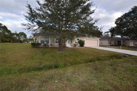 Villa ou maison à louer à Kissimmee, Floride: 4 chambres, 202.16 m2 № 1634931 - photo 4