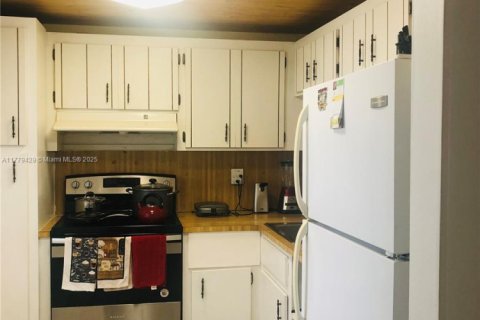 Condominio en venta en Lauderhill, Florida, 1 dormitorio, 67.45 m2 № 1699653 - foto 7