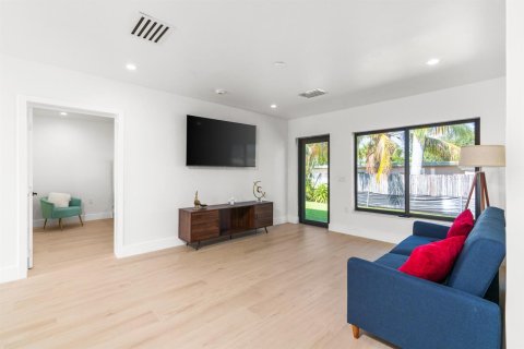 Immobilier commercial à vendre à Delray Beach, Floride: 210.7 m2 № 2084305 - photo 14