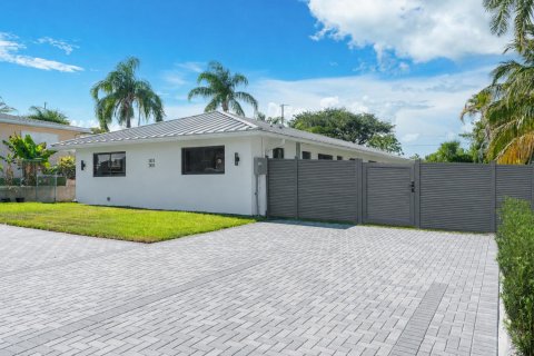 Immobilier commercial à vendre à Delray Beach, Floride: 210.7 m2 № 2084305 - photo 3