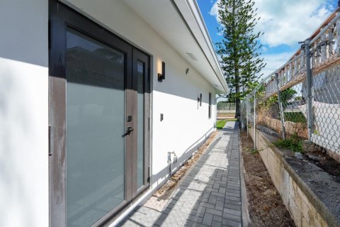 Immobilier commercial à vendre à Delray Beach, Floride: 210.7 m2 № 2084305 - photo 5