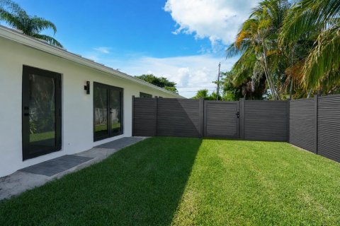 Immobilier commercial à vendre à Delray Beach, Floride: 210.7 m2 № 2084305 - photo 29