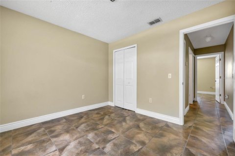 Villa ou maison à louer à Orlando, Floride: 3 chambres, 118.45 m2 № 2396541 - photo 11