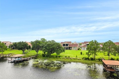 House in Winter Garden, Florida 5 bedrooms, 431.16 sq.m. № 2202326 - photo 3