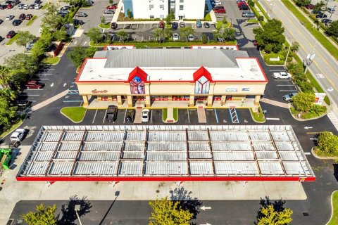 Propiedad comercial en venta en Orlando, Florida, 730.77 m2 № 222355 - foto 2