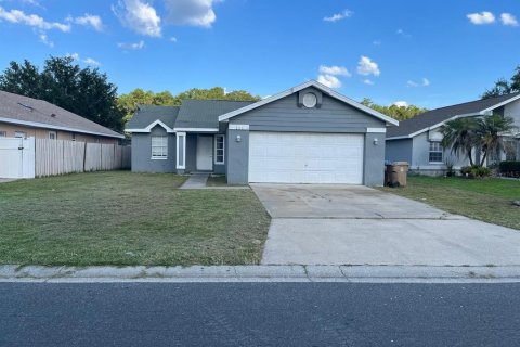 Villa ou maison à Kissimmee, Floride 2 chambres, 102.94 m2 № 2151299