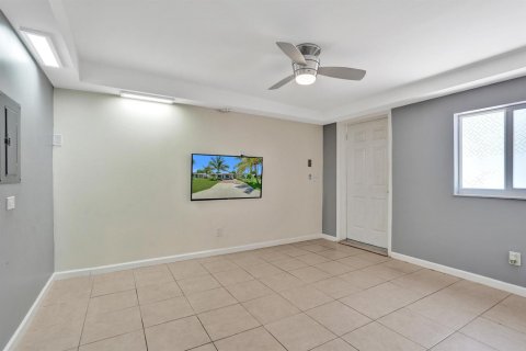 Villa ou maison à vendre à Oakland Park, Floride: 3 chambres, 119.1 m2 № 2273866 - photo 22