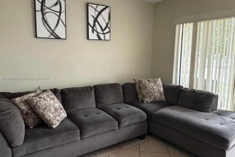 Copropriété à louer à Miami, Floride: 1 chambre, 106.74 m2 № 2026442 - photo 16