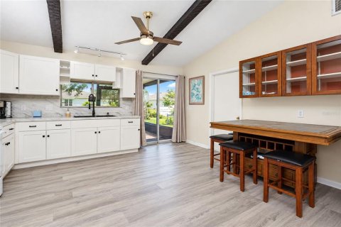 Casa en venta en Port Charlotte, Florida, 2 dormitorios, 83.61 m2 № 2377899 - foto 16