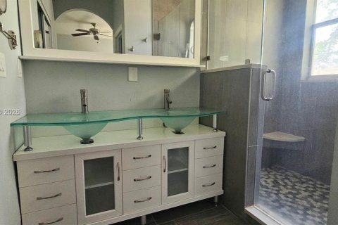 Adosado en alquiler en Margate, Florida, 3 dormitorios, 142.7 m2 № 2058680 - foto 8