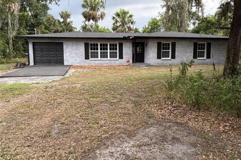 House in Plant City, Florida 3 bedrooms, 123.28 sq.m. № 2196248 - photo 3
