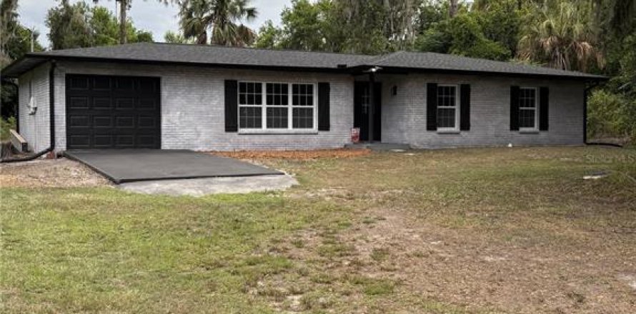 House in Plant City, Florida 3 bedrooms, 123.28 sq.m. № 2196248