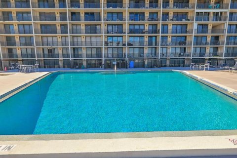 Condo in New Smyrna Beach, Florida, 3 bedrooms  № 1534743 - photo 4