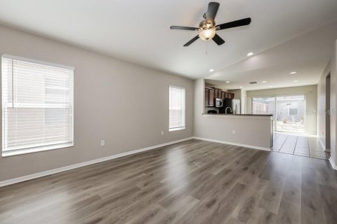Villa ou maison à louer à Ruskin, Floride: 3 chambres, 118.45 m2 № 2380367 - photo 3