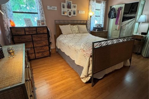 Adosado en venta en Pembroke Pines, Florida, 2 dormitorios, 117.06 m2 № 2015264 - foto 18