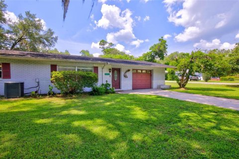 Villa ou maison à vendre à Dunnellon, Floride: 3 chambres, 146.04 m2 № 2207214 - photo 7