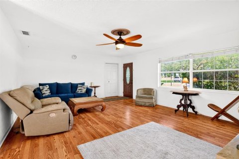 Villa ou maison à vendre à Dunnellon, Floride: 3 chambres, 146.04 m2 № 2207214 - photo 11