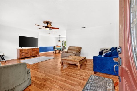 Villa ou maison à vendre à Dunnellon, Floride: 3 chambres, 146.04 m2 № 2207214 - photo 8