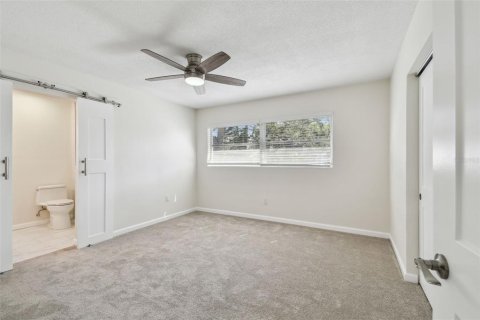 House in Dunedin, Florida 3 bedrooms, 147.16 sq.m. № 1755503 - photo 22