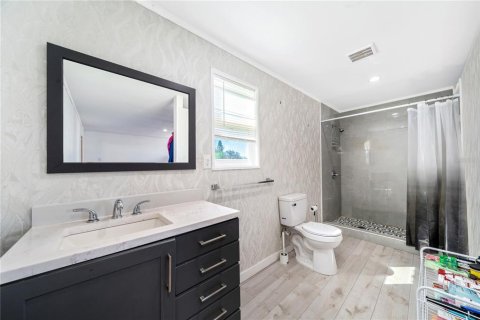 Propiedad comercial en venta en Kissimmee, Florida, 5 dormitorios, 213.21 m2 № 1634396 - foto 26