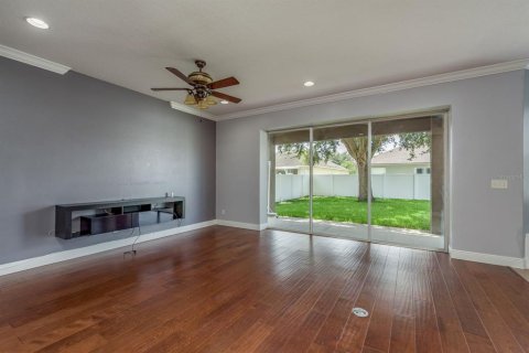 Casa en venta en Wesley Chapel, Florida, 4 dormitorios, 246.75 m2 № 1907468 - foto 6