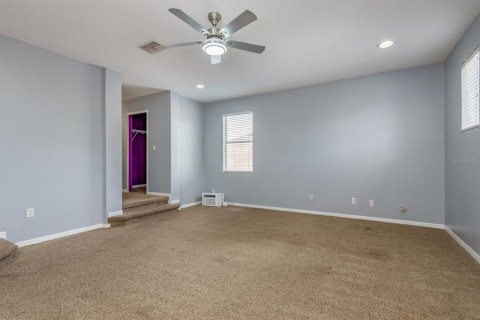 Casa en venta en Wesley Chapel, Florida, 4 dormitorios, 246.75 m2 № 1907468 - foto 18