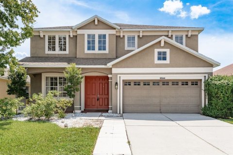 Casa en venta en Wesley Chapel, Florida, 4 dormitorios, 246.75 m2 № 1907468 - foto 1