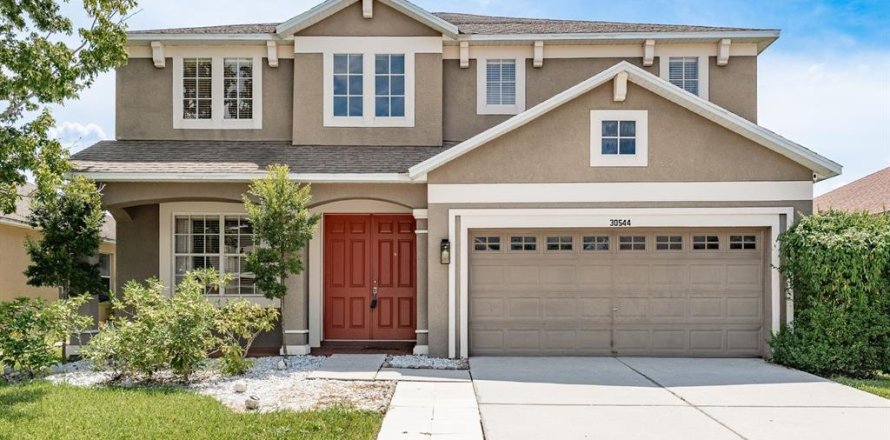 Casa en Wesley Chapel, Florida 4 dormitorios, 246.75 m2 № 1907468