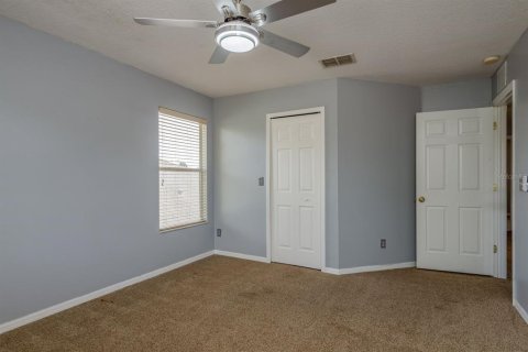 Casa en venta en Wesley Chapel, Florida, 4 dormitorios, 246.75 m2 № 1907468 - foto 25