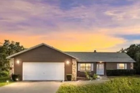 Casa en venta en Ocala, Florida, 4 dormitorios, 206.99 m2 № 1371540 - foto 1