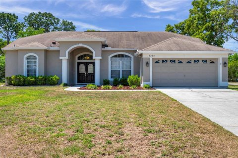 Casa en venta en Spring Hill, Florida, 3 dormitorios, 184.78 m2 № 1648191 - foto 1