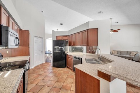 Casa en venta en Spring Hill, Florida, 3 dormitorios, 184.78 m2 № 1648191 - foto 15