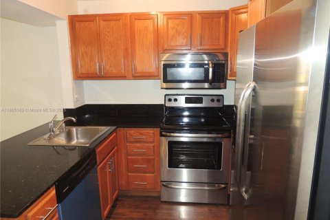 Copropriété à louer à Miami Beach, Floride: 1 chambre, 51.47 m2 № 1926267 - photo 12