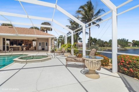 Casa en venta en Punta Gorda, Florida, 3 dormitorios, 334.26 m2 № 1863480 - foto 13