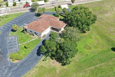 Propiedad comercial en venta en Frostproof, Florida, 361.02 m2 № 1155990 - foto 4