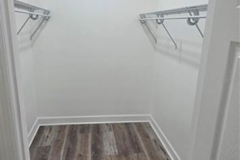 House in Gainesville, Florida 3 bedrooms, 140.28 sq.m. № 2104426 - photo 7