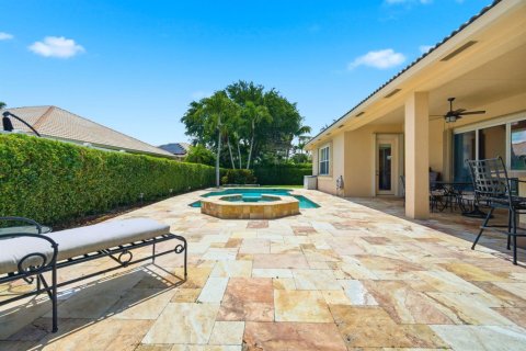 House in Coral Springs, Florida 4 bedrooms, 213.77 sq.m. № 2083428 - photo 20