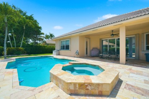 House in Coral Springs, Florida 4 bedrooms, 213.77 sq.m. № 2083428 - photo 19