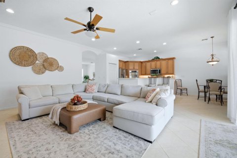 House in Coral Springs, Florida 4 bedrooms, 213.77 sq.m. № 2083428 - photo 15