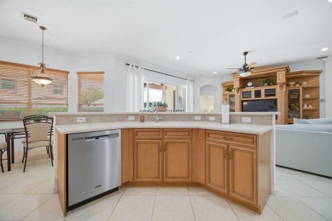 House in Coral Springs, Florida 4 bedrooms, 213.77 sq.m. № 2083428 - photo 29