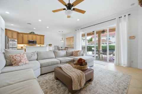 House in Coral Springs, Florida 4 bedrooms, 213.77 sq.m. № 2083428 - photo 27