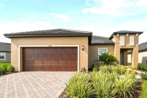 House in San Antonio, Florida 3 bedrooms, 164.44 sq.m. № 2226849
