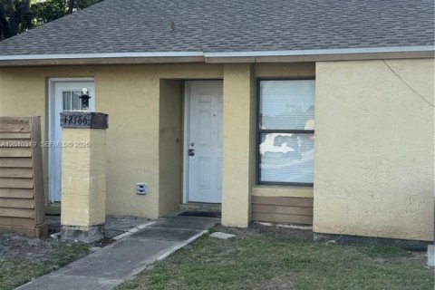 House in Orlando, Florida 2 bedrooms № 2073139 - photo 2