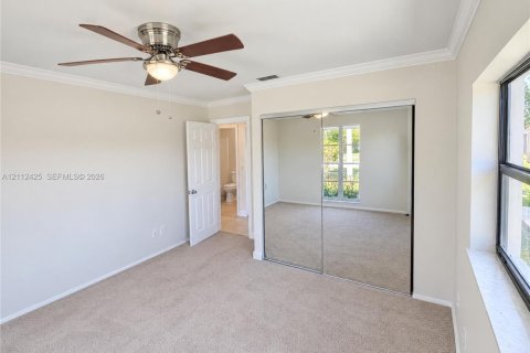 Villa ou maison à vendre à Port St. Lucie, Floride: 4 chambres, 130.81 m2 № 2431390 - photo 9