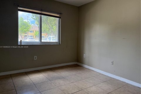 Condo in Homestead, Florida, 3 bedrooms  № 1888914 - photo 9