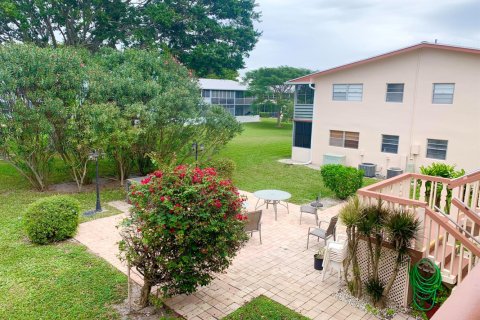 Condo in West Palm Beach, Florida, 1 bedroom  № 2158387 - photo 28