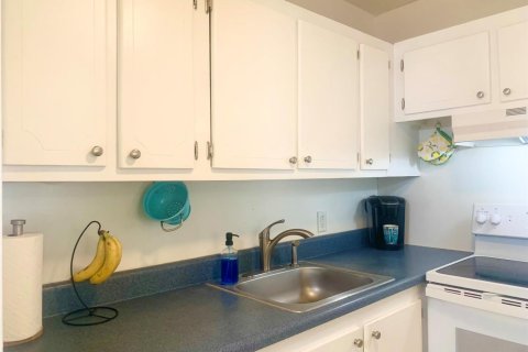 Condo in West Palm Beach, Florida, 1 bedroom  № 2158387 - photo 7