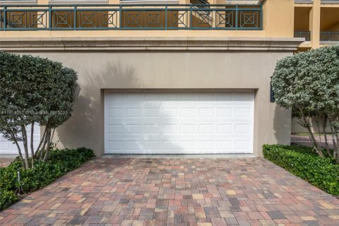 Condo in Hollywood, Florida, 3 bedrooms  № 1776249 - photo 24